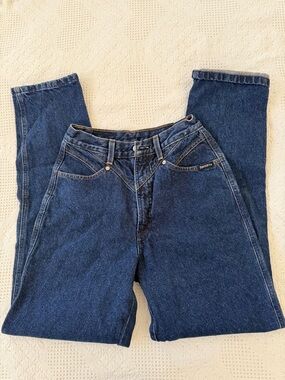 Dark Indigo High-Rise Women’s Jeans - Classic V-Waist Fit